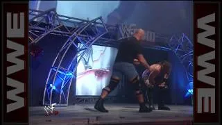 Kurt Angle vs. Rob Van Dam: Hardcore Championship Match - Raw, Sept. 10, 2001