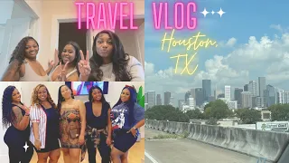 HOUSTON TX VLOG🥳| Airbnb tour| 1st night| FOOD & LOUNGE REVIEW🤢