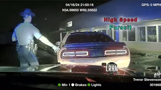 Dodge Challenger Takes Trooper On 140MPh High Speed Pursuit In Heavy Rain