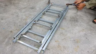 Great craftsman's idea to make a smart folding ladder yourself / DIY smart folding metal