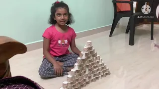 Making a pyramid with paper 📄 cups