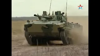 Tests BMD-4M in the army