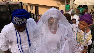 MOMENT THE BRIDE YEYE LARA FASHOLA ARRIVE OBA OLUSEGUN MACGREGOR’S PALACE