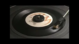 Carpenters ~ "Please Mr. Postman" vinyl 45 rpm (1974)