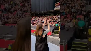 FLOOR JANSEN - touched by standing ovation (Johan Cruijff Arena Amsterdam - 29-04-2023)