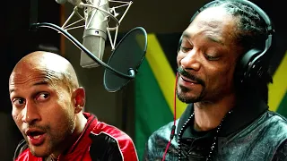 Snoop Dog sings Christmas songs | Pitch Perfect 2 | CLIP