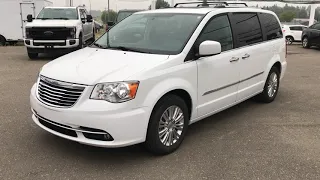 2016 Chrysler Town and Country, Limited, 3.6L V6, Power sliding doors and liftgate, Remote Start