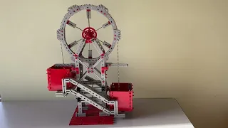 Wheel operated only by a chain and gravitational force (Fischertechnik)
