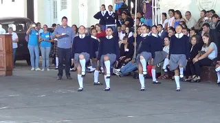 Escolta de Laguna Verde representando a la zona 031 en Regionales en Taretan Mich.