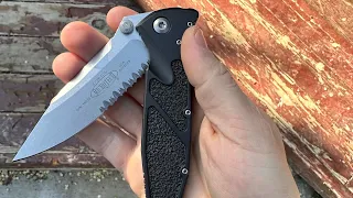 Microtech Socom Elite.