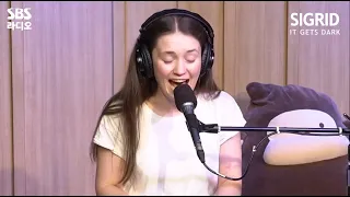 Sigrid - It Gets Dark (Live from SBS Radio 에라오)