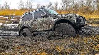 Она Унижает ИНОМАРКИ. НИВА против SUZUKI JIMNY, LAND Cruiser 200, Военный УАЗ ОФФРОАД