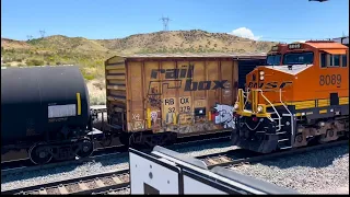 Crisscross at Silverwood! EB BNSF Manifest Meets WB BNSF Z Train! Awesome Action and Amazing Scenery