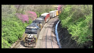 Train With DPU Eases Down Hill, Train Works Uphill Under Me & Central RR Of Indiana In Cincinnati