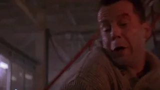 Baggage Fight Scene | Die Hard 2 (1990)