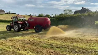 Fiat 80-90 spreading slurry with ruscon 1100gallon