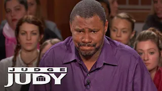 Man's Statement Contradicts the Story He's Telling Judge Judy!