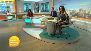 Susanna Reid@ankle rotations