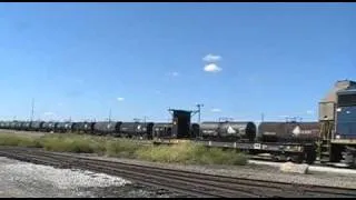 Sounds of the EMD 645 prime mover.