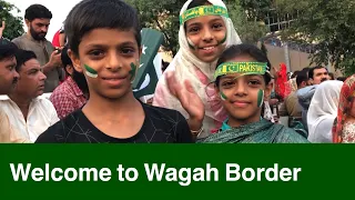 ワガ国境フラッグセレモニー余興パキスタン側　A Sideshow for Wagah Border Flag Ceremony Pakistan Side