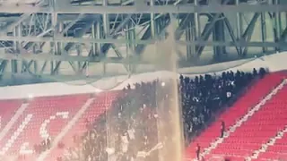 La réaction des supporters de paris après le 5''1 contre lyon