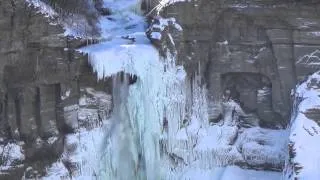 Park Minute: Frozen Taughannock Falls