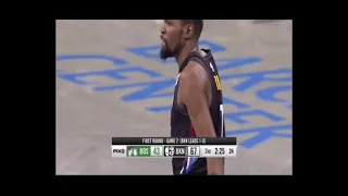 Durant Land Awkwardly almost an injury