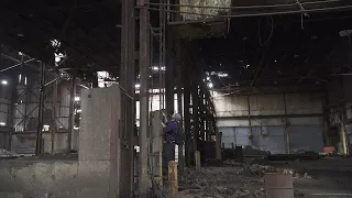 Trailer : The Dangerous Abandoned Factory Where Someone Died While Exploring