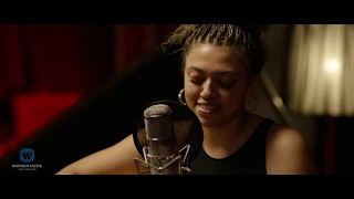 Mahalia - Honeymoon (NZ Live Acoustic Session)