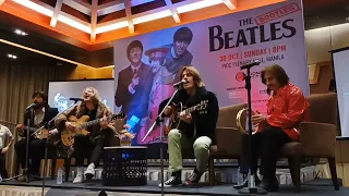 The Bootleg Beatles - Don't Let Me Down (Live)