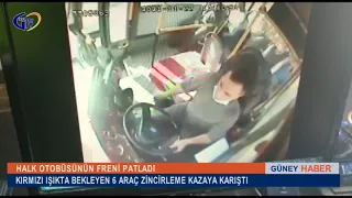 TARSUS'TA HALK OTOBÜSÜNÜN FRENİ PATLADI, KIRMIZI IŞIKTA BEKLEYEN 6 ARACA ÇARPTI