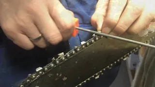 FASTEST way to sharpen your chainsaw WITHOUT taking off the chain