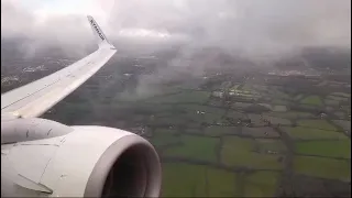 ALMOST MISSED THE FLIGHT! Ryanair B737-800 takeoff from London Gatwick Airport Runway 26L