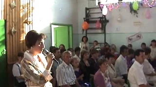 Липівці школа Співає Майданій Т.С.