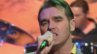 Morrissey - Boy Racer on Jools Holland 1995 - 1080p 60FPS upscale