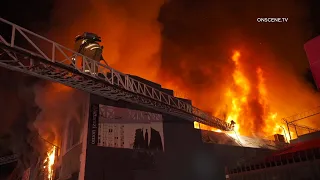 Major Emergency Fire Destroys Commercial Building | Los Angeles