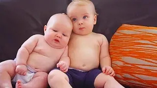Try Not To Laugh With Hilarious Baby Moments That Will Brighten Your Day!