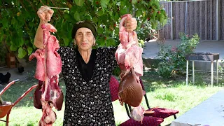 Homemade Fried Buns with Lamb Lung Piroshki | Village Life