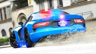 This police car is FUN in the snow!! (GTA 5 Mods - LSPDFR Gameplay)