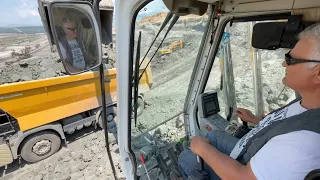 Liebherr 964 Excavator Loading Trucks Cabin View - Operator Giorgos Kyrkopoulos