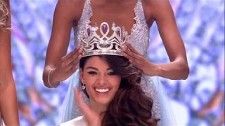 W - Miss South Africa 2017 - Crowning Moment (Winner: Demi-Leigh Nel-Peters)