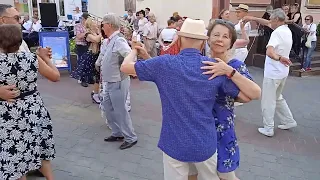 Вальс ,,Над Волнами,, Брестский духовой оркестр. Дирижёр В.Коваль . 🎷🎶🎺