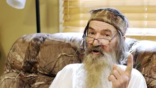 You Can't be Pro-God Unless You're Anti-Marxism | Phil Robertson