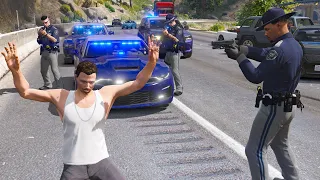 Catching Criminals On The Run In GTA 5 RP