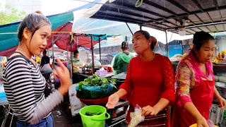 Street Food in HEAVY RAIN STORM! CAMBODIA Yellow Pancake, Spring Roll, Noodles, & More