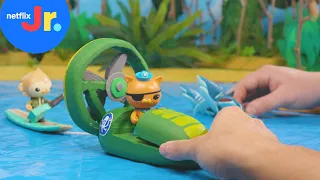 Octonauts Toy Play: Alligators vs. Sharks! | Octonauts Above & Beyond | Netflix Jr