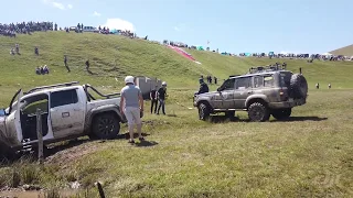 VW AMAROK vs Mitsubishi L200 @OFF ROAD