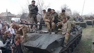 Pro-Russian activists seize Ukraine armoured vehicles