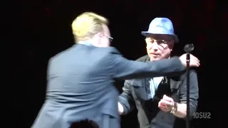 U2 Mother And Child Reunion with Paul Simon / Where the streets have no name Live New York 2015