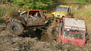 Ямища их не отпускает OFF ROAD на пределе ТР-3 и ПРОТО РОСОМАХА-ТРОФИ 2020